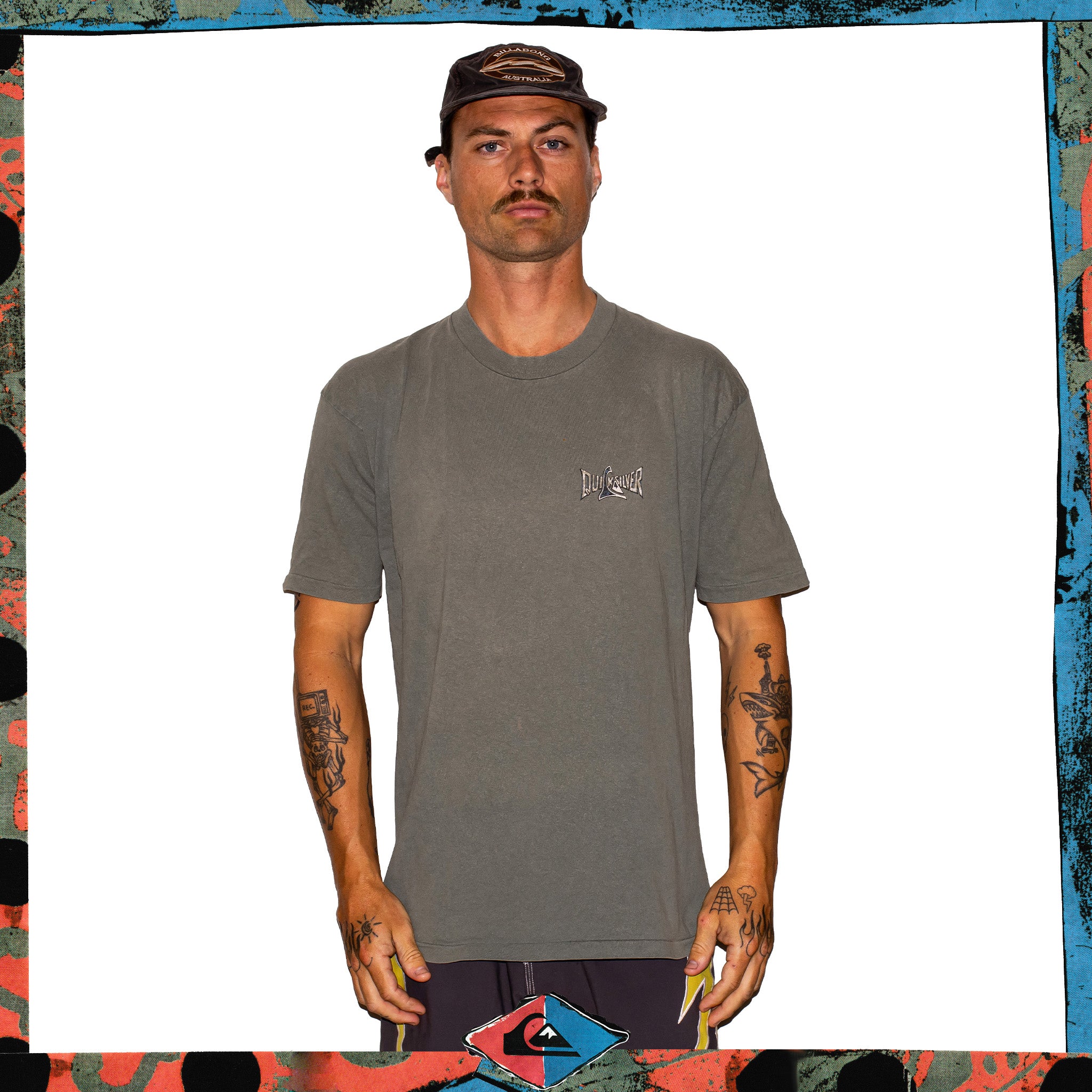 1990's Quiksilver "25 Year Anniversary" Graphic Tee (L)