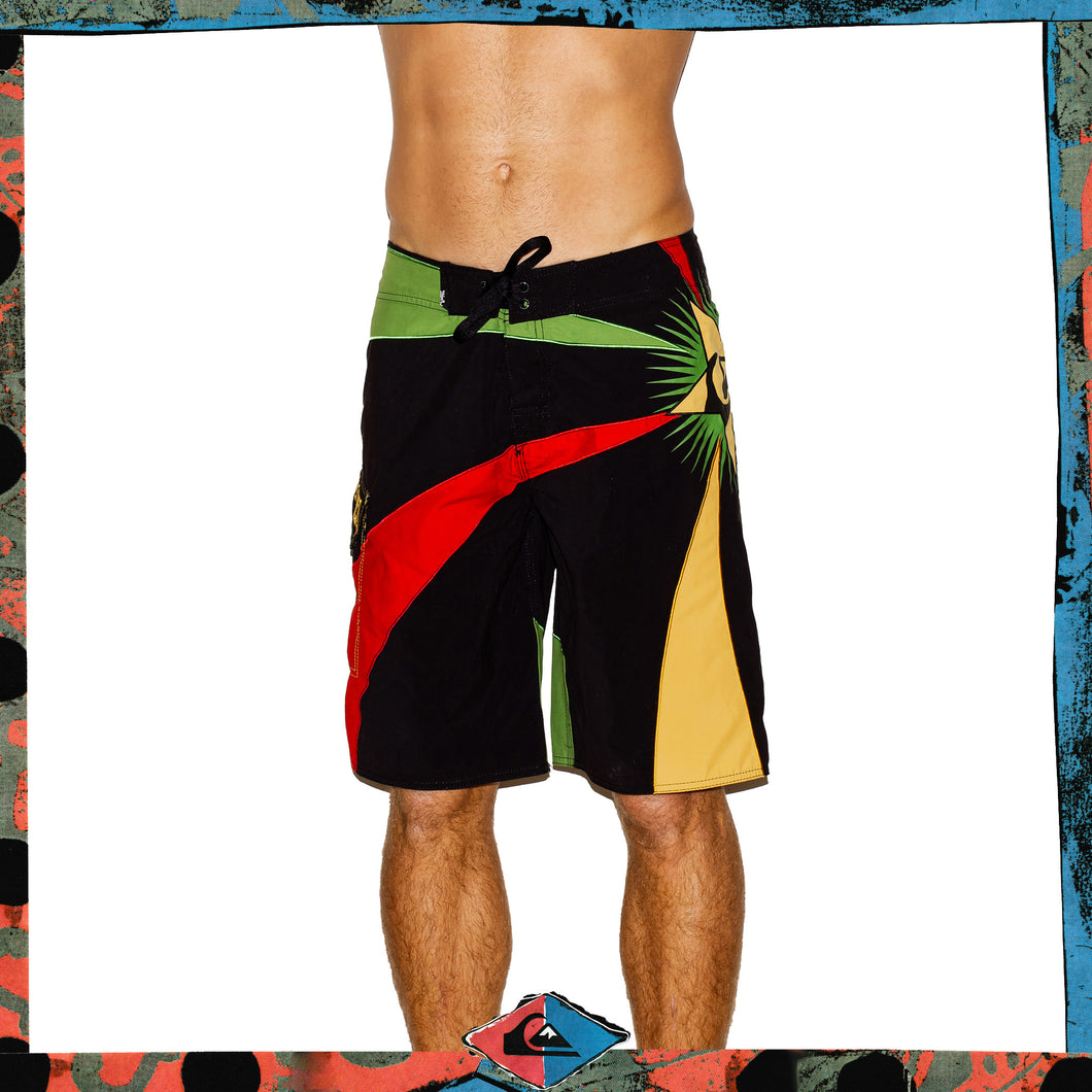 Y2K Quiksilver Rasta Tech Boardies (30