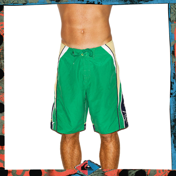 Y2K Quiksilver Tech Boardies (32