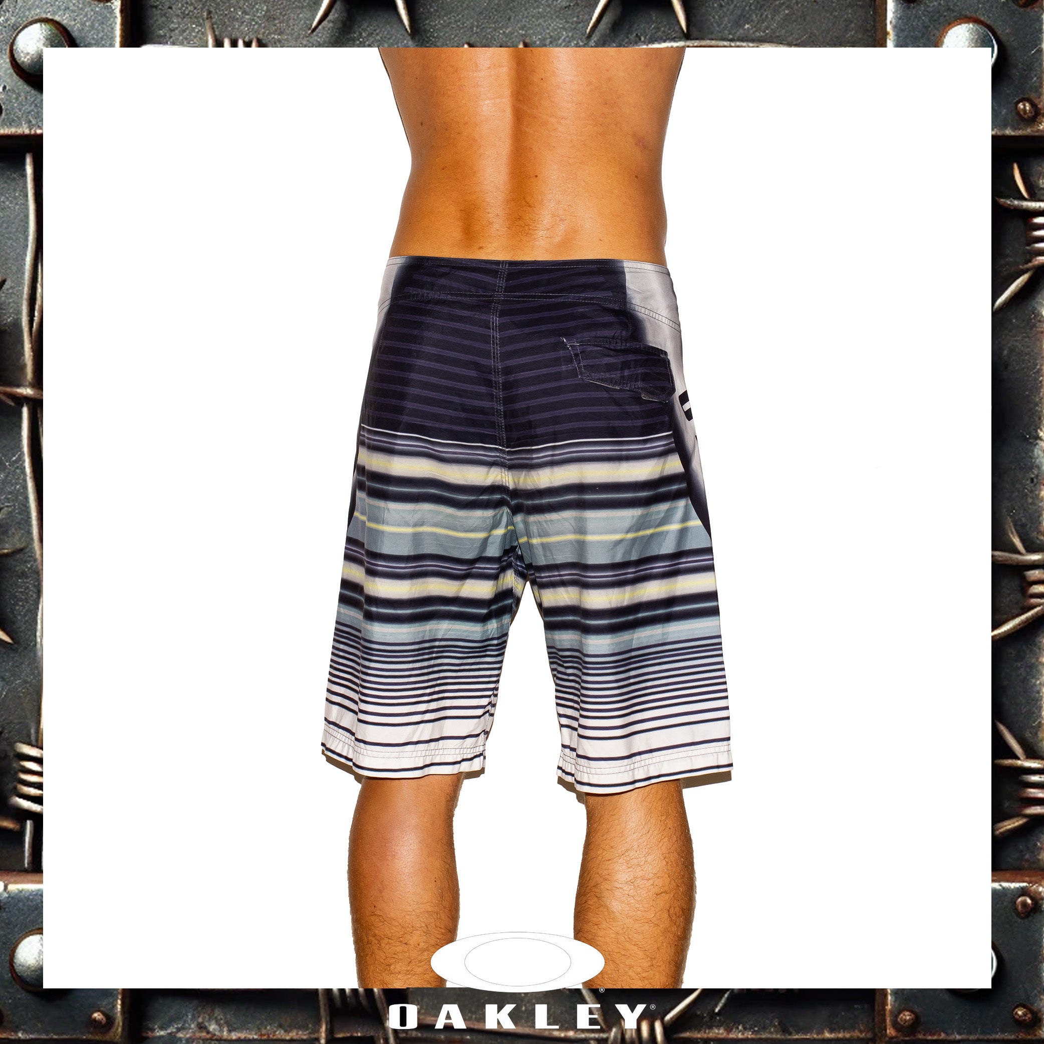 Y2K Oakley Airlite Vault Tech Boardies (34")