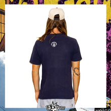 Load image into Gallery viewer, Y2K Volcom &quot;Gavin Beschen&quot; Graphic Tee (L)

