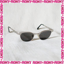 Load image into Gallery viewer, Y2K Roxy &quot;Buffy&quot; Sunglasses
