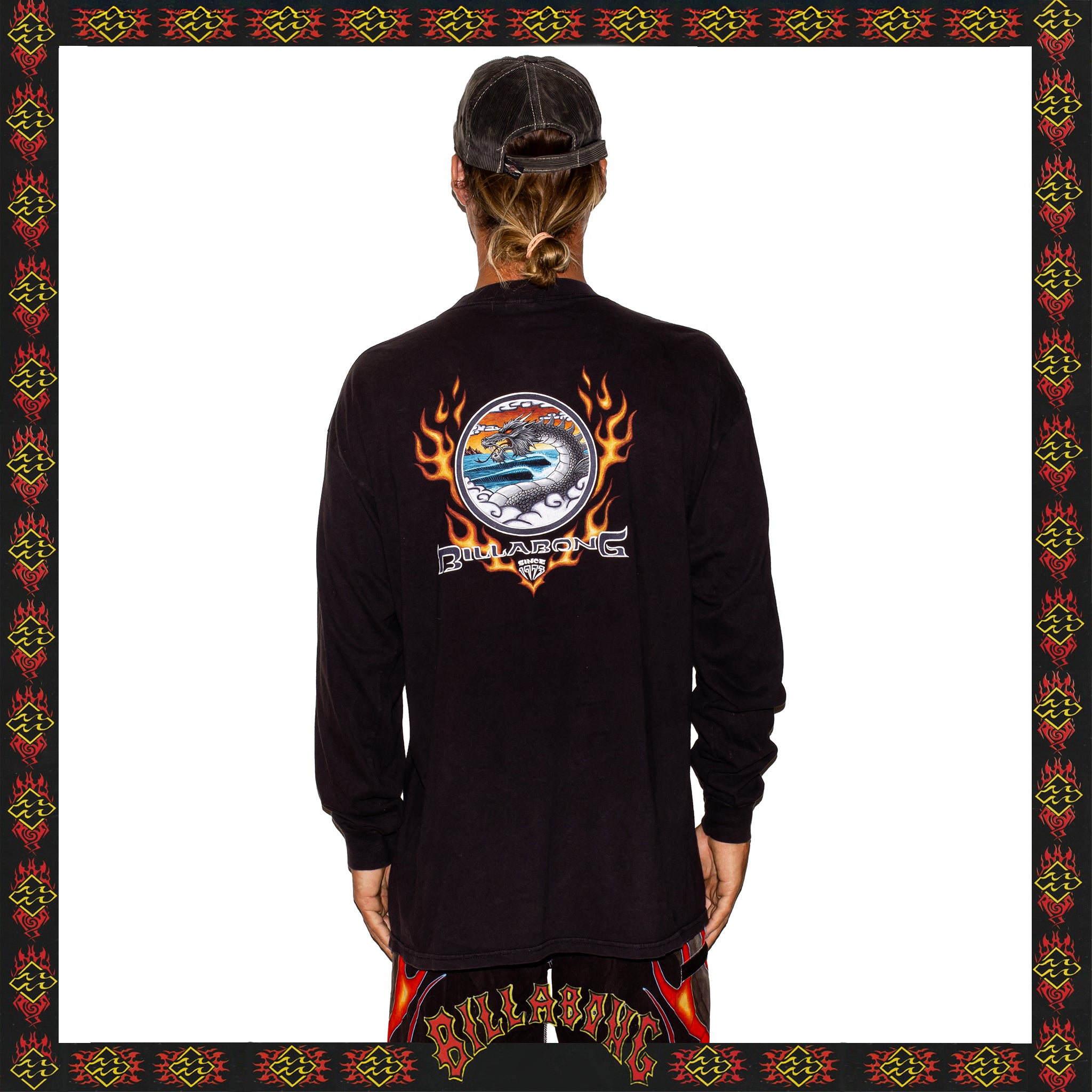 Y2K Billabong "Dragon" Graphic L/S Tee (XL)