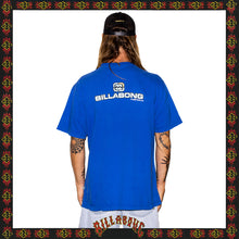 Load image into Gallery viewer, Y2K Billabong Spellout Tee (L)
