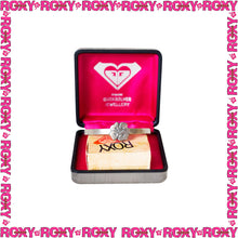 Load image into Gallery viewer, Y2K Roxy Cuff Bracelet
