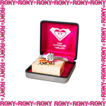 Load image into Gallery viewer, Y2K Roxy Cuff Bracelet
