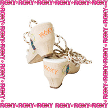 Load image into Gallery viewer, Y2K Roxy Wedge Sandals (US5)
