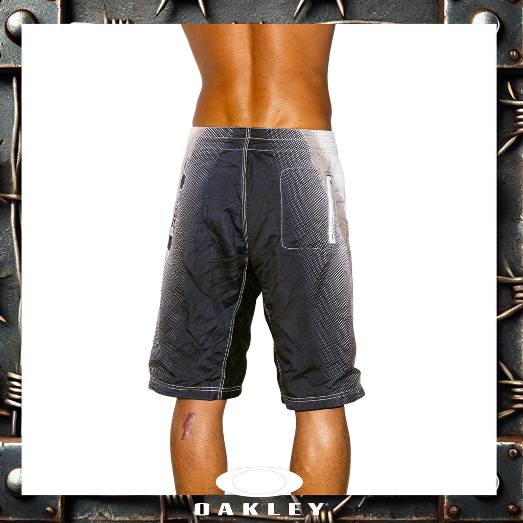Y2K Oakley Vault Tech Boardies (34")