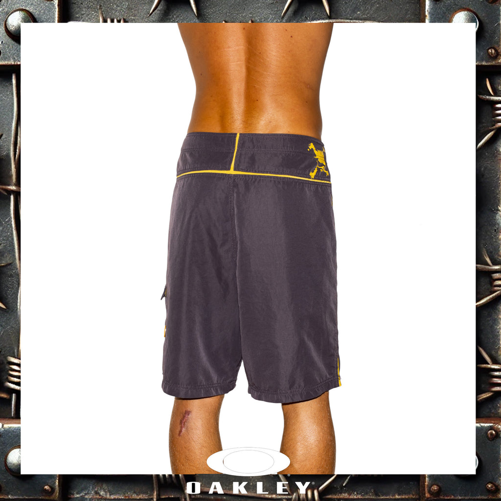 Y2K Oakley Vault Tech Boardies (36")