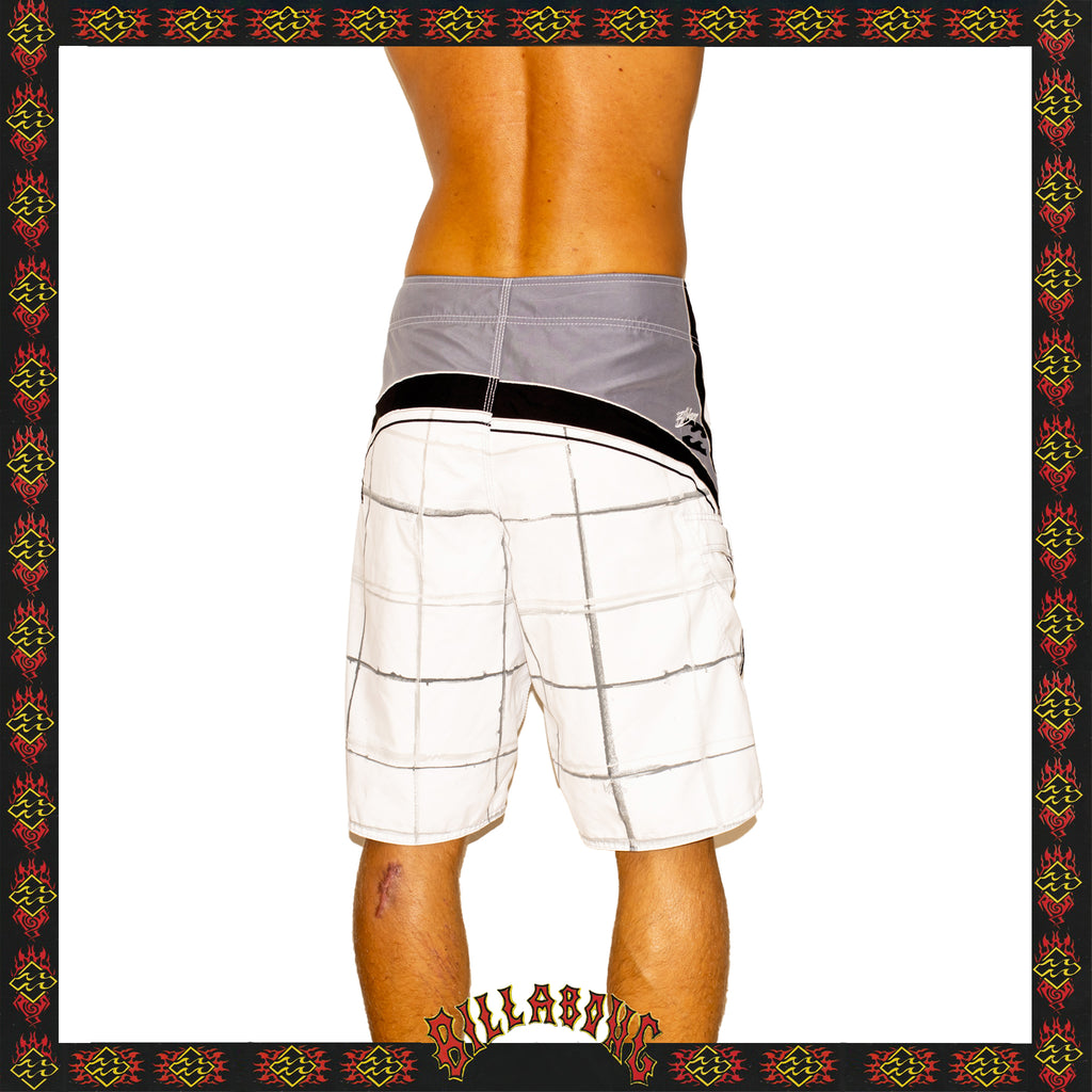 Y2K Billabong Supreme Tech Boardies (34")
