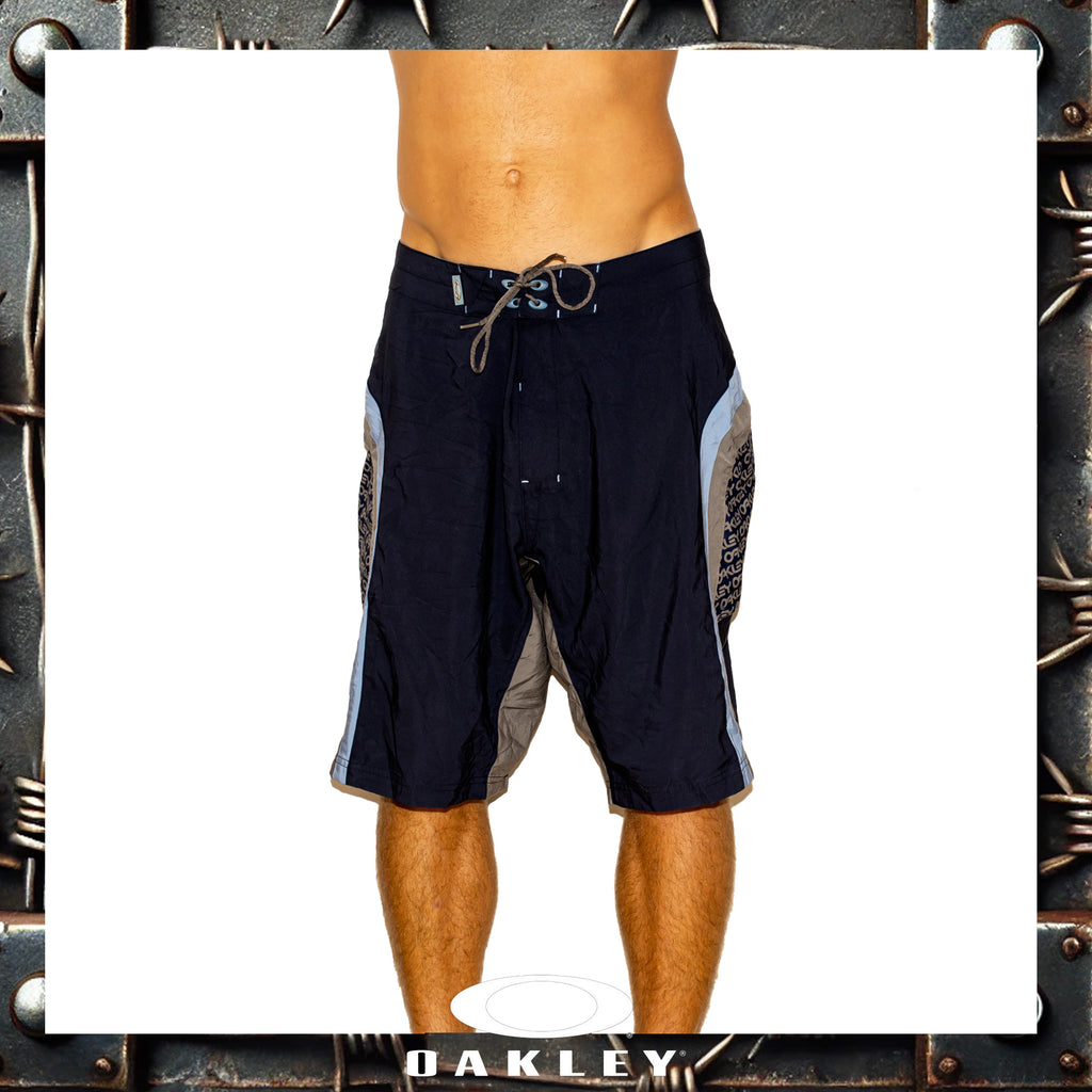1990's Oakley "Silver Tag" Vault Tech Boardies (34")