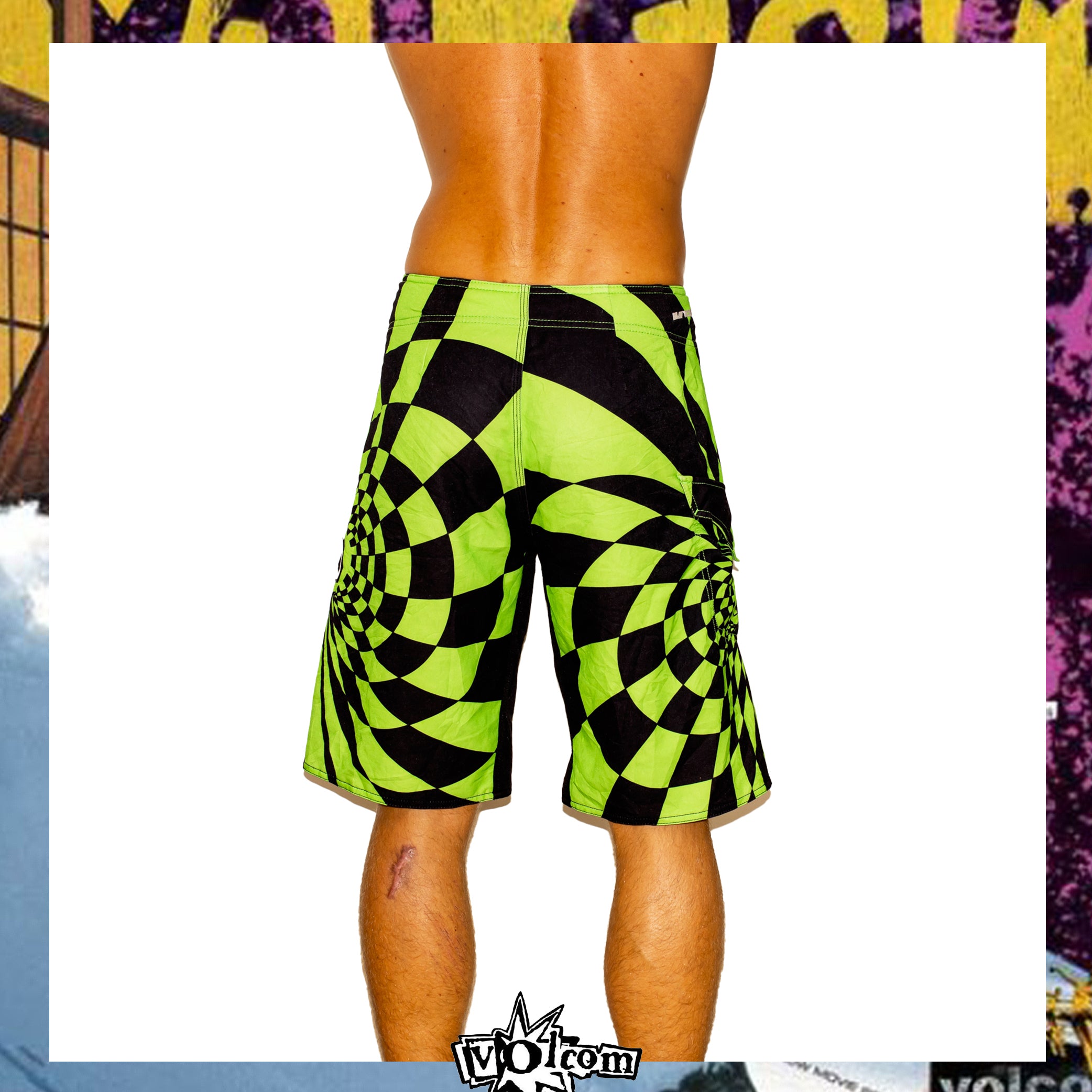 Y2K Volcom "Dean 'Dingo' Morrison - Checkburst Mod Signature Series" Boardies (30")