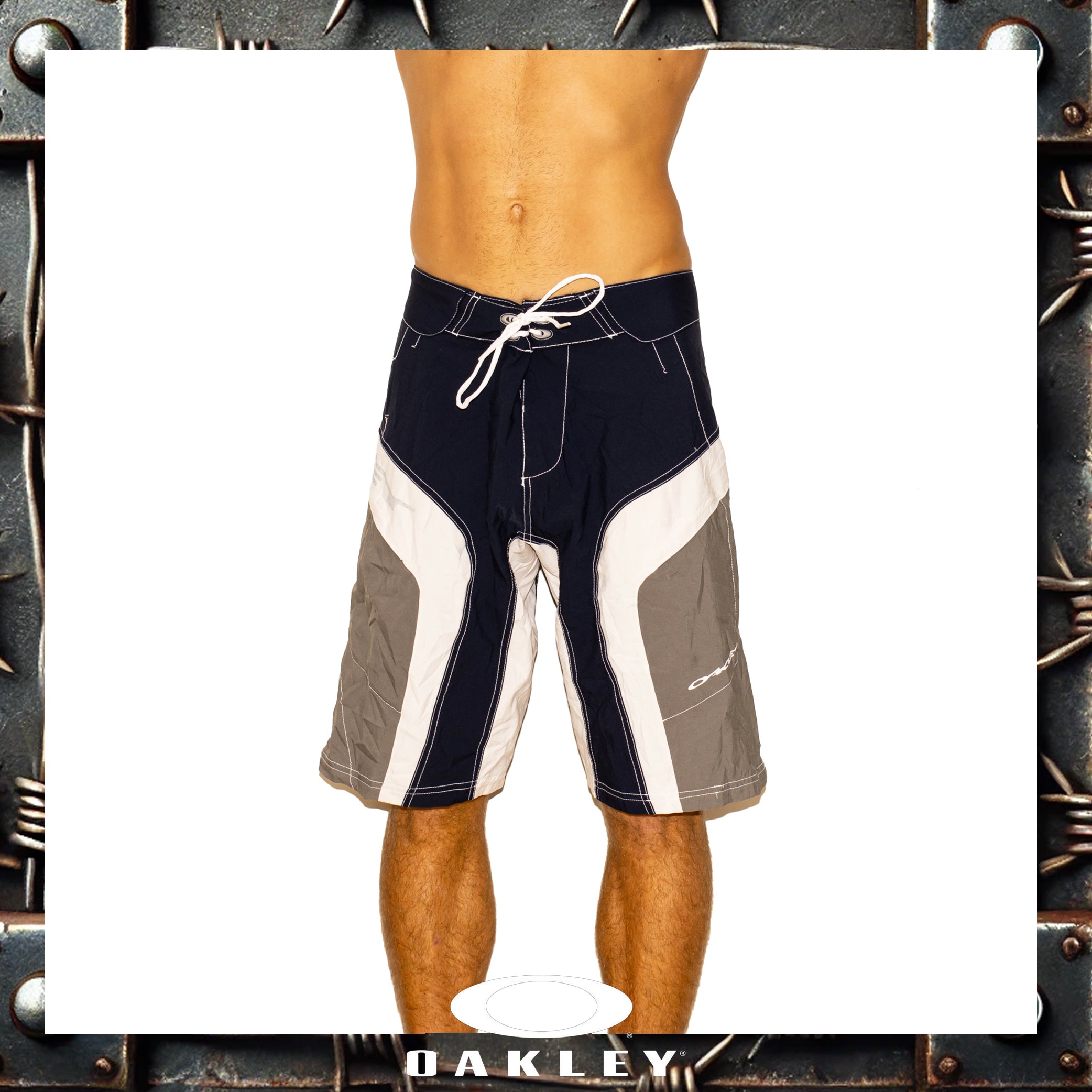Y2K Oakley Vault Tech Boardies (30")