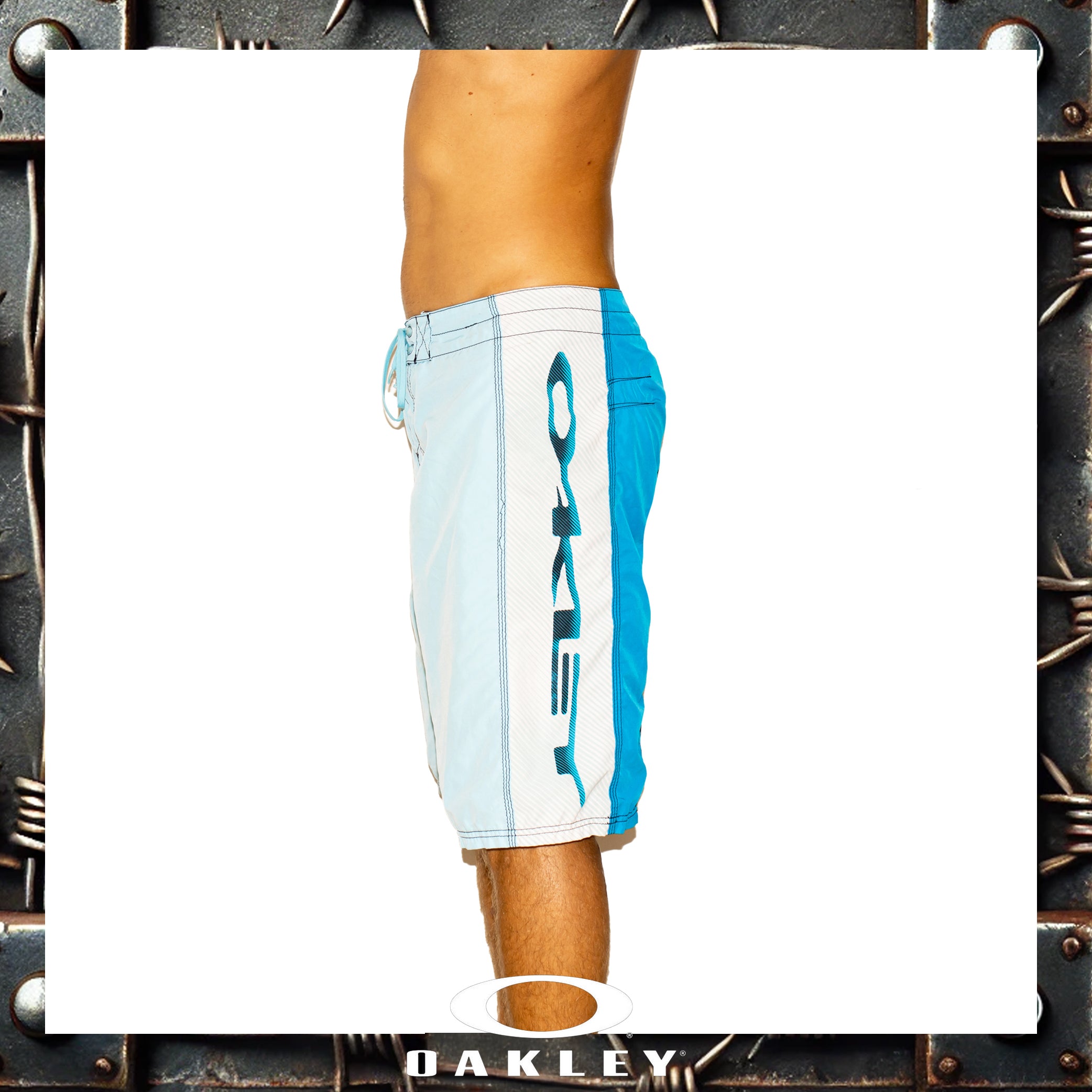 Y2K Oakley Vault Tech Boardies (36")