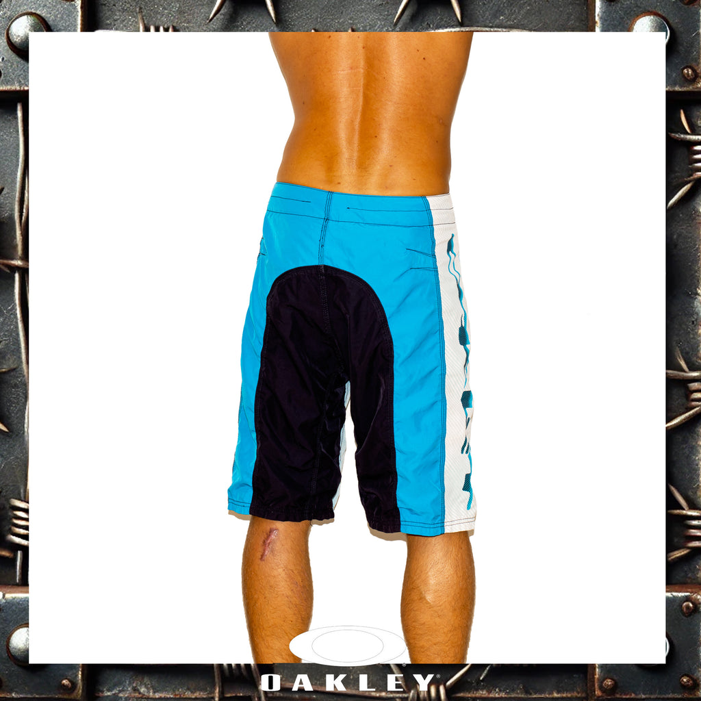 Y2K Oakley Vault Tech Boardies (36")