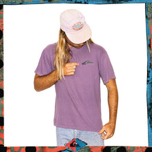 Load image into Gallery viewer, 1990&#39;s Quiksilver Graphic Tee (L)
