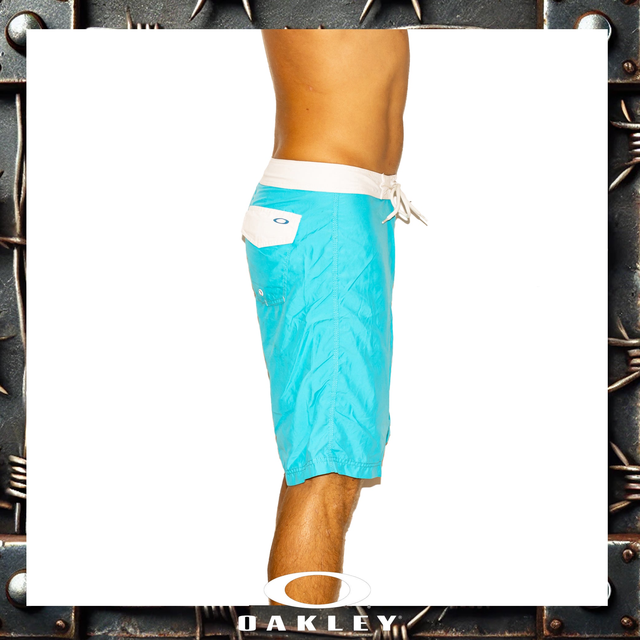 Y2K Oakley Vault Tech Boardies (30")