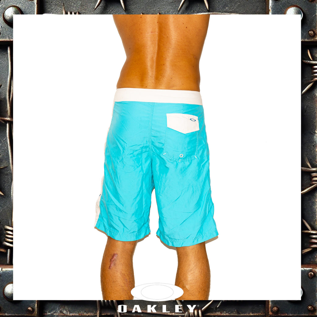 Y2K Oakley Vault Tech Boardies (30")