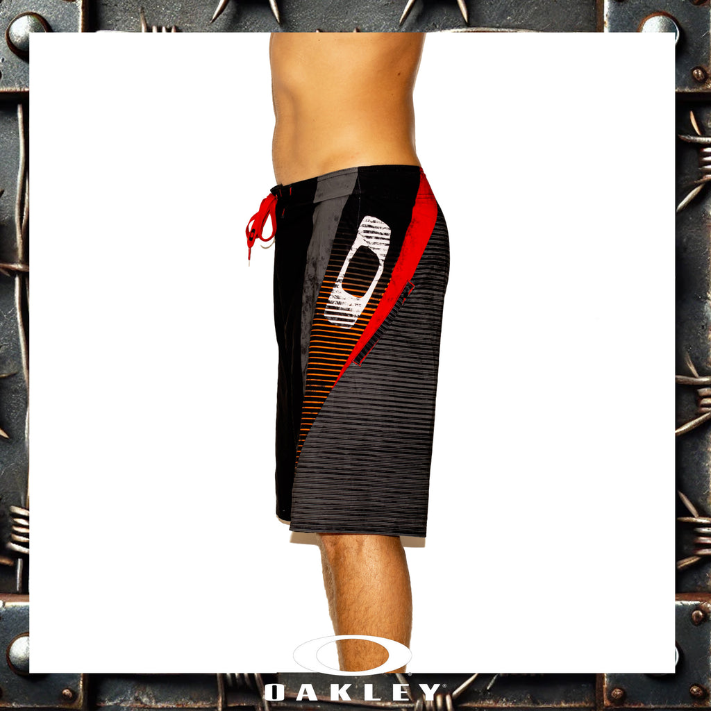 Y2K Oakley Vault Tech Boardies (32")