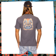 Load image into Gallery viewer, Y2K Quiksilver Graphic Tee (M-L)
