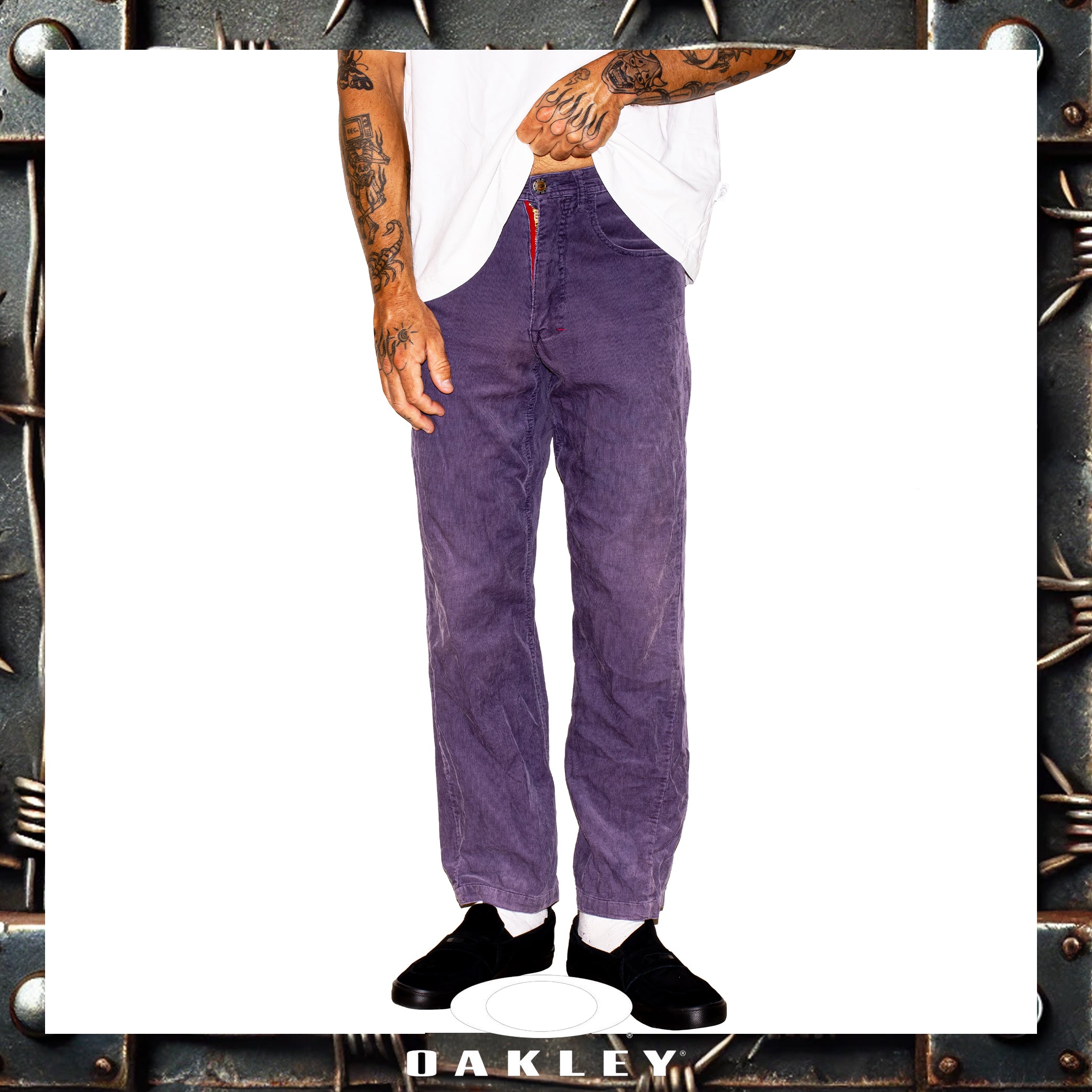 Y2K Oakley "Red Tag" Corduroy Pants (28")