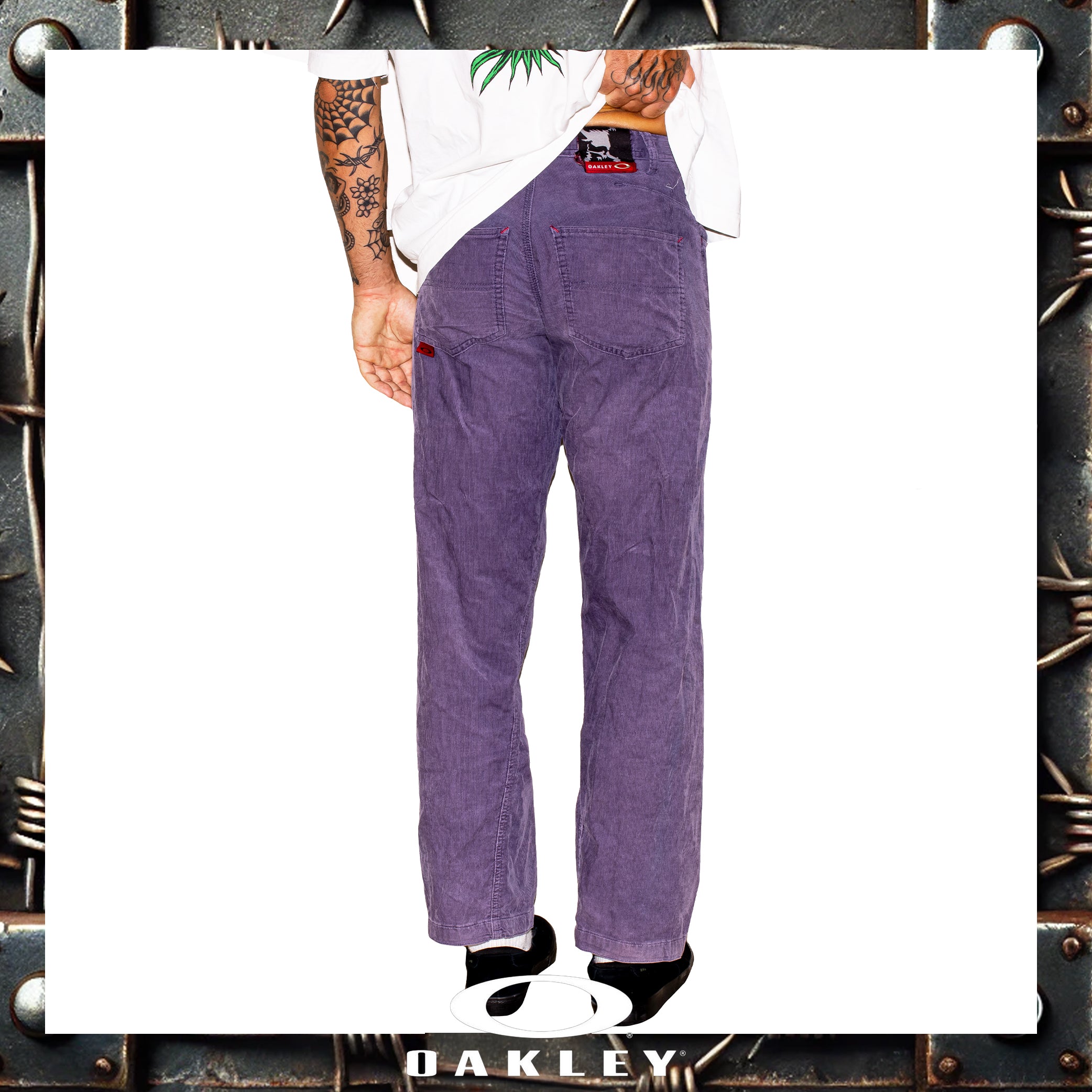 Y2K Oakley "Red Tag" Corduroy Pants (28")