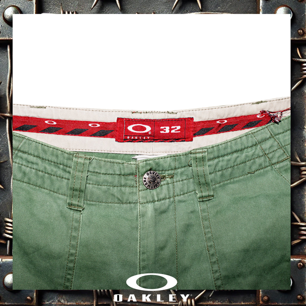 Y2K Oakley "Red Tag" Cargo Shorts (32")