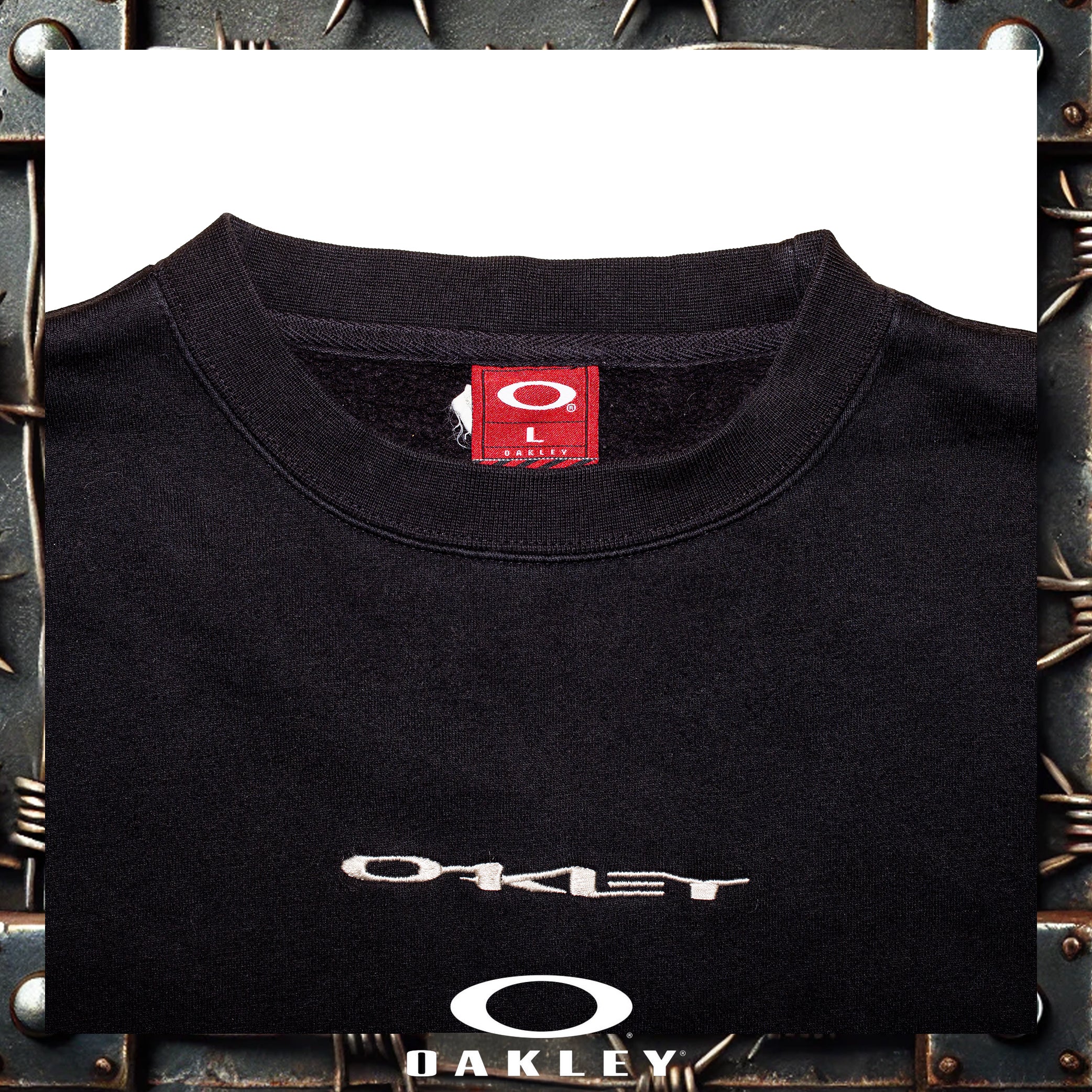 Y2K Oakley "Red Tag" Spellout Crewneck Sweatshirt (L-XL)